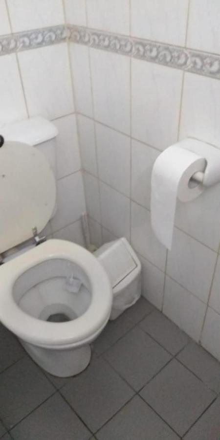 Apartamentos Willy - En Zona Residencial Con Estacionamiento Mendoza Esterno foto